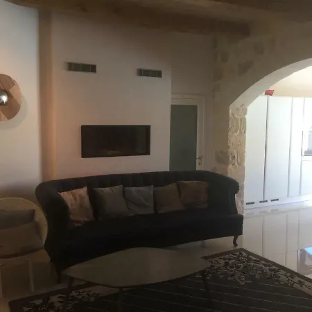 Farmhouse With Private Pool In