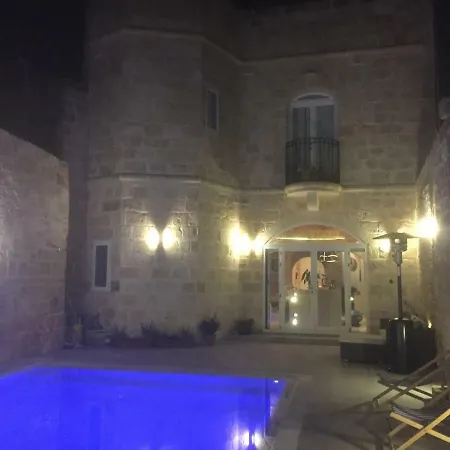 Farmhouse With Private Pool In Maison d'hôtes *