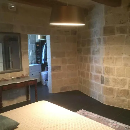 Farmhouse With Private Pool In